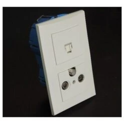 Kit Encastré Prise RJ45 CAT5 UTP + Prise TV/FM/SAT Verticale Avec Plaque Blanche Et Boite Placo Entraxe 57mm Spécial Renovation