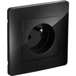 CALY PRISE DE COURANT 2P+T NOIR